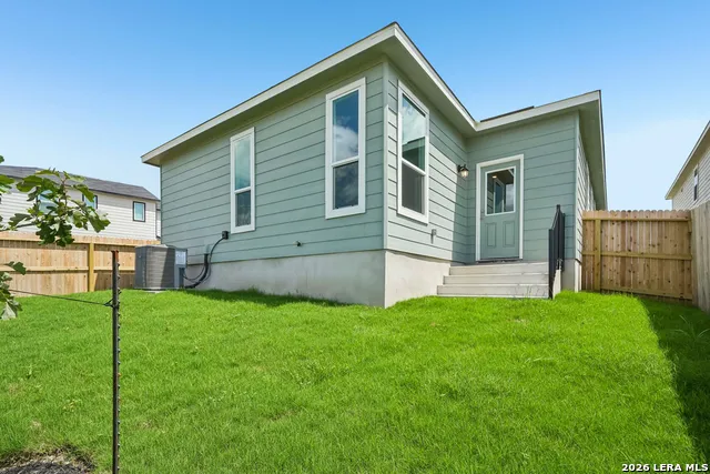 10049 JAGGER AVENUE Converse, TX 78109