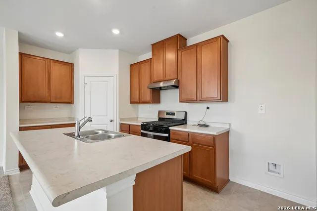 10049 JAGGER AVENUE Converse, TX 78109