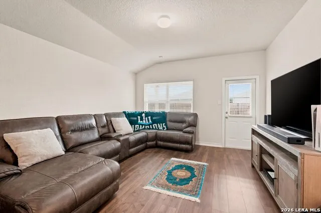 14821 Northern Bird San Antonio, TX 78253