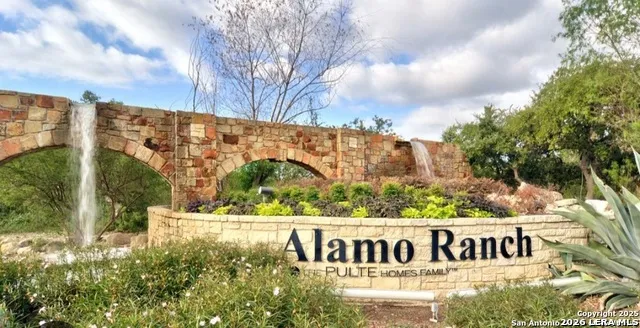 12027 HUNT EST San Antonio, TX 78253