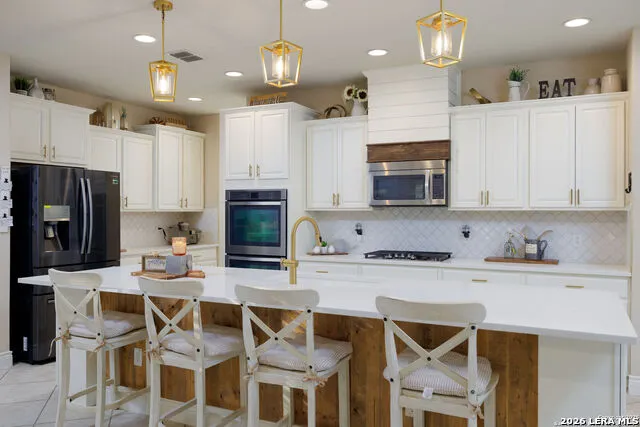 12027 HUNT EST San Antonio, TX 78253