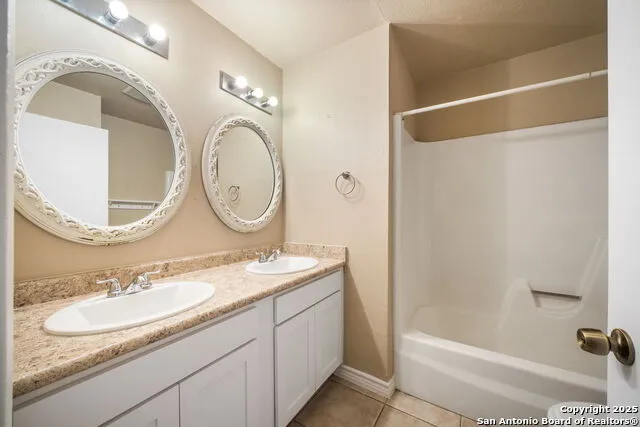 4938 fairford San Antonio, TX 78228