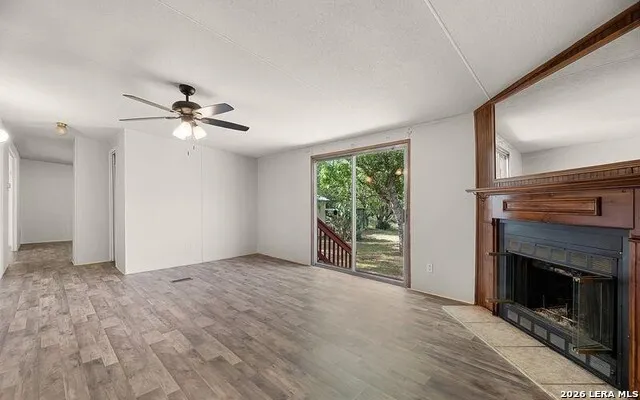 2113 Zion Hill Seguin, TX 78155