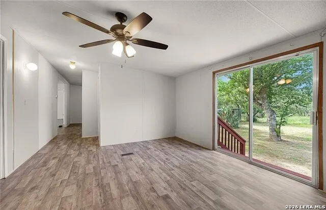 2113 Zion Hill Seguin, TX 78155