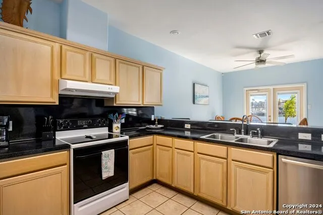 264 Marina Dr Port Aransas, TX 78373