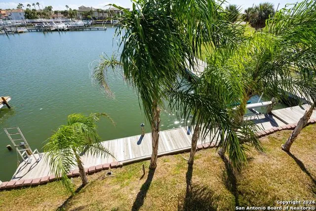 264 Marina Dr Port Aransas, TX 78373