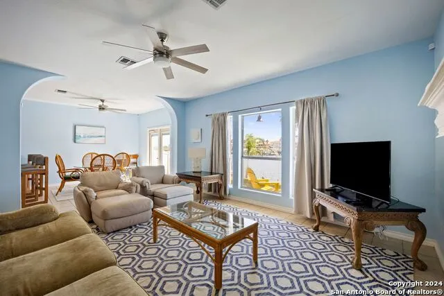 264 Marina Dr Port Aransas, TX 78373