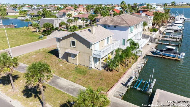 264 Marina Dr Port Aransas, TX 78373