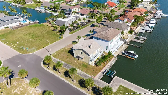 264 Marina Dr Port Aransas, TX 78373