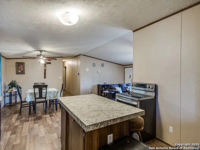 108 RIVER RUN DR Poteet, TX 78065