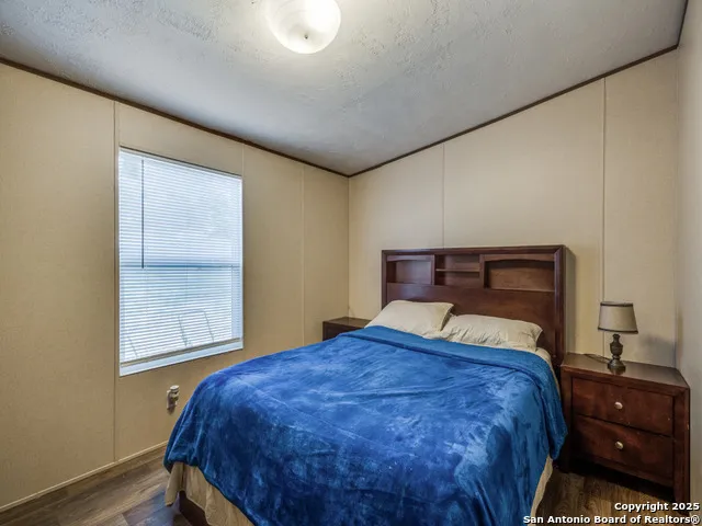 108 RIVER RUN DR Poteet, TX 78065
