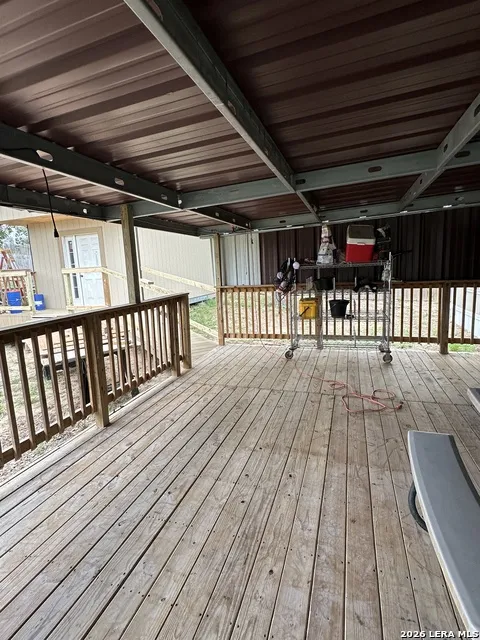 108 RIVER RUN DR Poteet, TX 78065