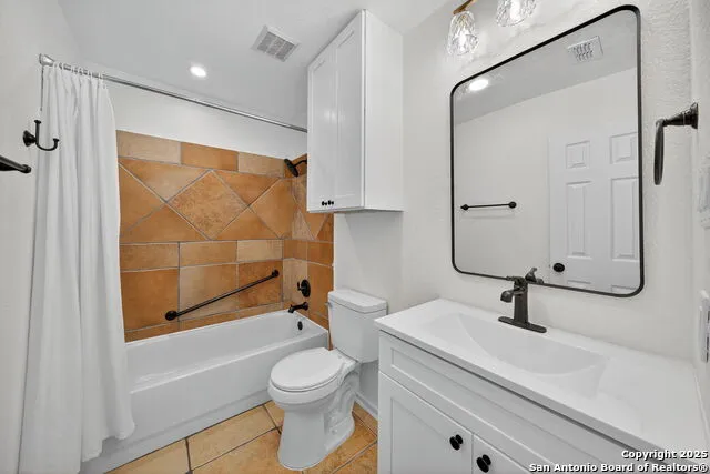 3343 Reforma Dr. San Antonio, TX 78211