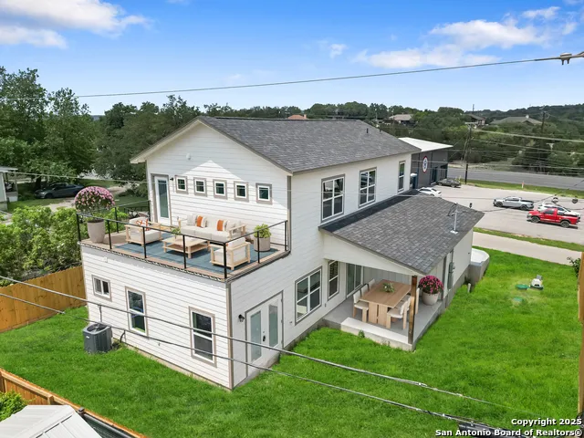 408 Canyon Circle Canyon Lake, TX 78133