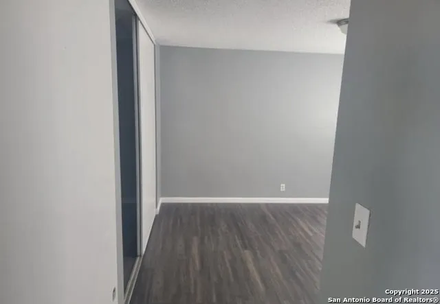 1127 Arrowhead San Antonio, TX 78245