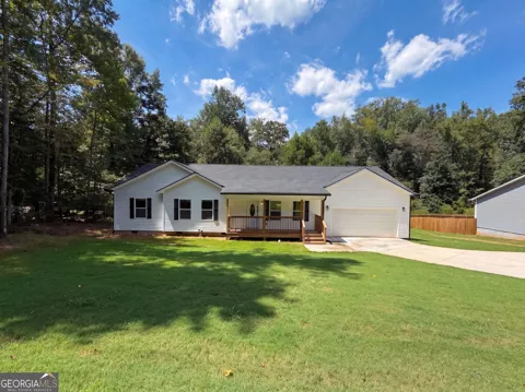 201 Deerfield LN