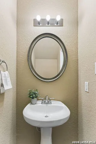 7903 Headwaters Trl San Antonio, TX 78254