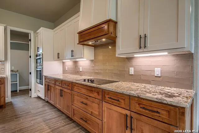 116 Hondo Ridge Dr La Vernia, TX 78121