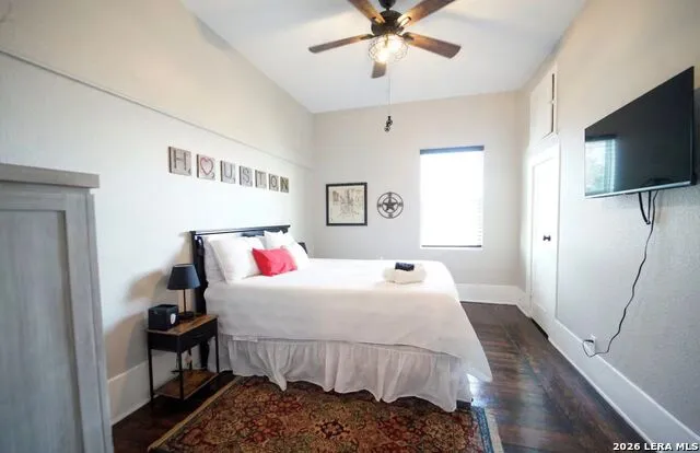 117 YALE San Antonio, TX 78205