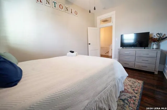 117 YALE San Antonio, TX 78205