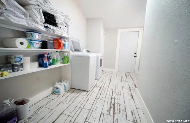 117 YALE San Antonio, TX 78205