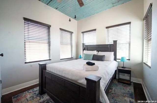 117 YALE San Antonio, TX 78205