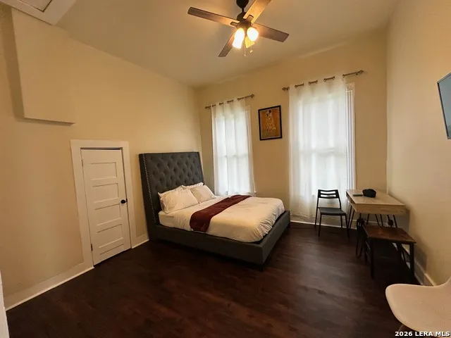 819 WYOMING ST San Antonio, TX 78203