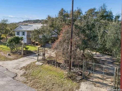 515 Valley Ridge