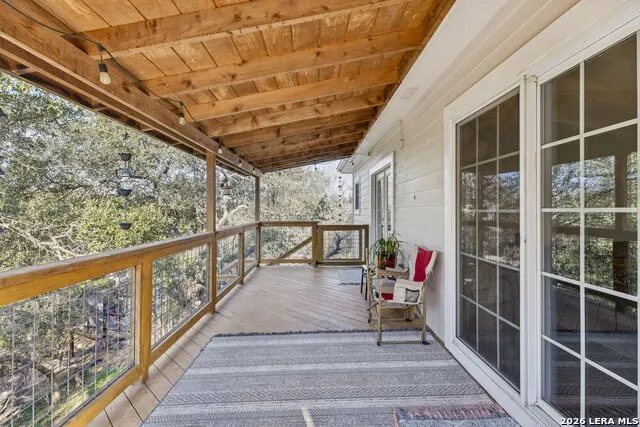 515 Valley Ridge Canyon Lake, TX 78133