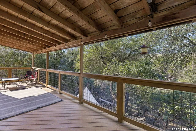 515 Valley Ridge Canyon Lake, TX 78133