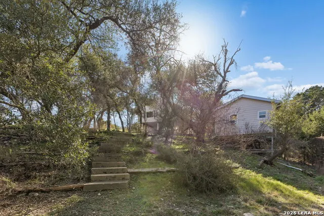 515 Valley Ridge Canyon Lake, TX 78133