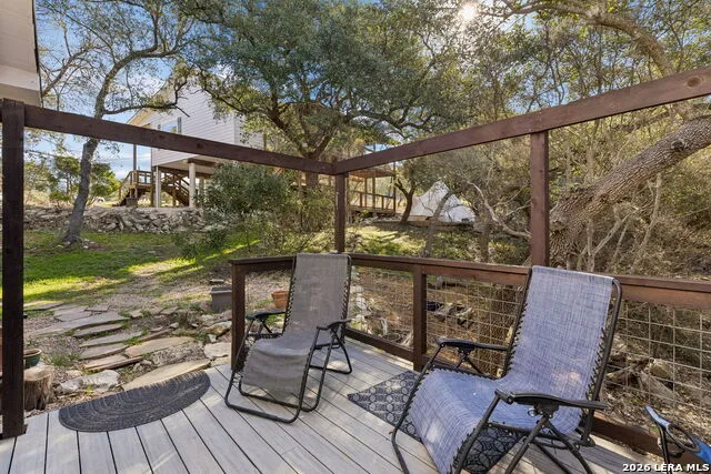 515 Valley Ridge Canyon Lake, TX 78133