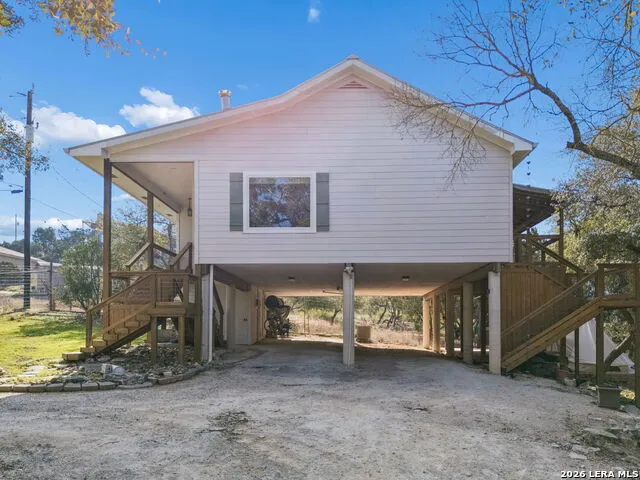515 Valley Ridge Canyon Lake, TX 78133
