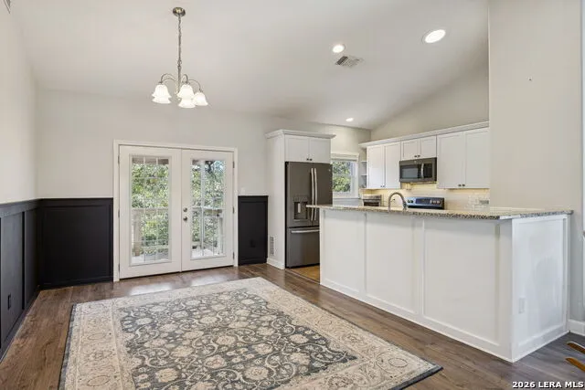 515 Valley Ridge Canyon Lake, TX 78133