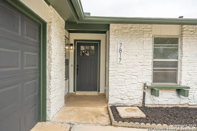7817 Hollow Oak Live Oak, TX 78233