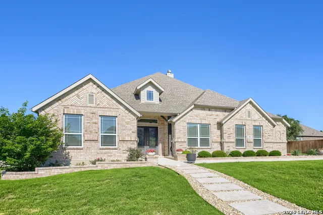 208 ENGLEWOOD LN Castroville, TX 78009