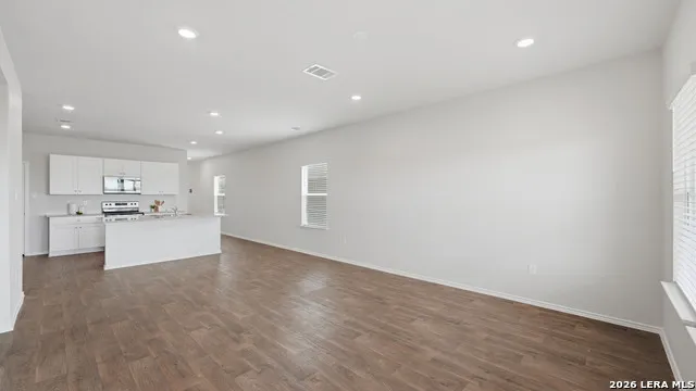1583 Chianti Pass New Braunfels, TX 78130