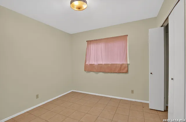 515 GEORGIA ANN DR Pleasanton, TX 78064