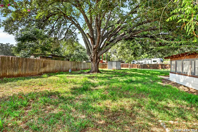 515 GEORGIA ANN DR Pleasanton, TX 78064