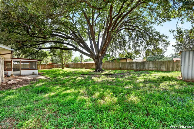 515 GEORGIA ANN DR Pleasanton, TX 78064