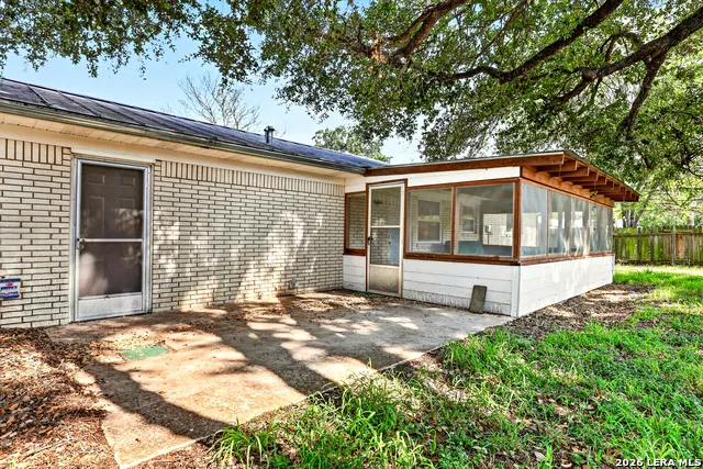 515 GEORGIA ANN DR Pleasanton, TX 78064