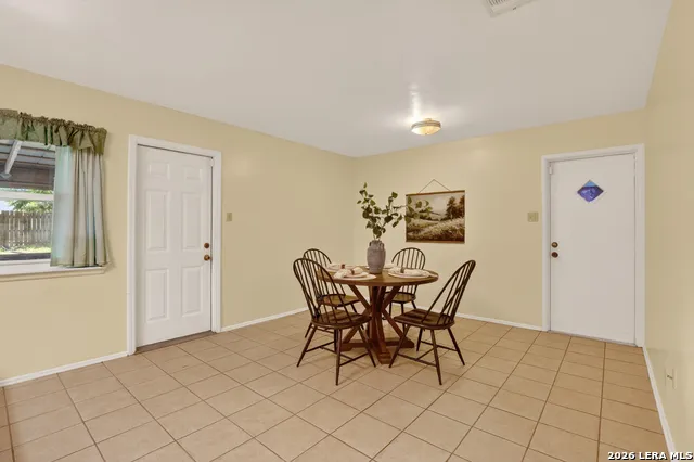 515 GEORGIA ANN DR Pleasanton, TX 78064