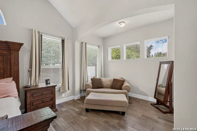 2037 Cullum Park San Antonio, TX 78253