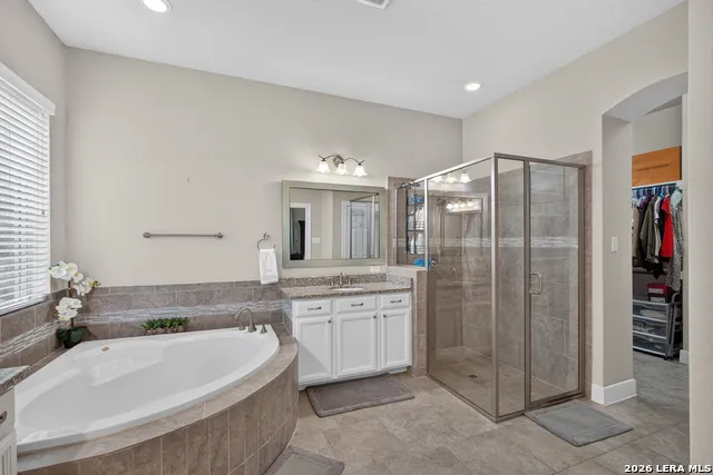 2037 Cullum Park San Antonio, TX 78253