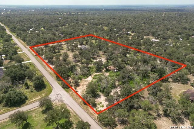 1262 MORNING GLORY LN Adkins, TX 78101