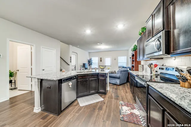 332 SULPHUR SPGS Cibolo, TX 78108
