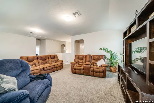 332 SULPHUR SPGS Cibolo, TX 78108