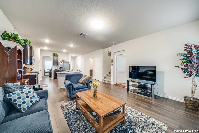 332 SULPHUR SPGS Cibolo, TX 78108