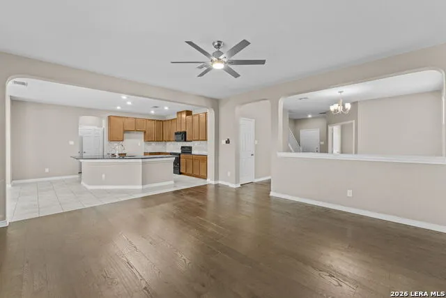 111 KYLE CV Universal City, TX 78148