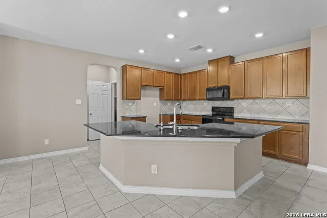 111 KYLE CV Universal City, TX 78148